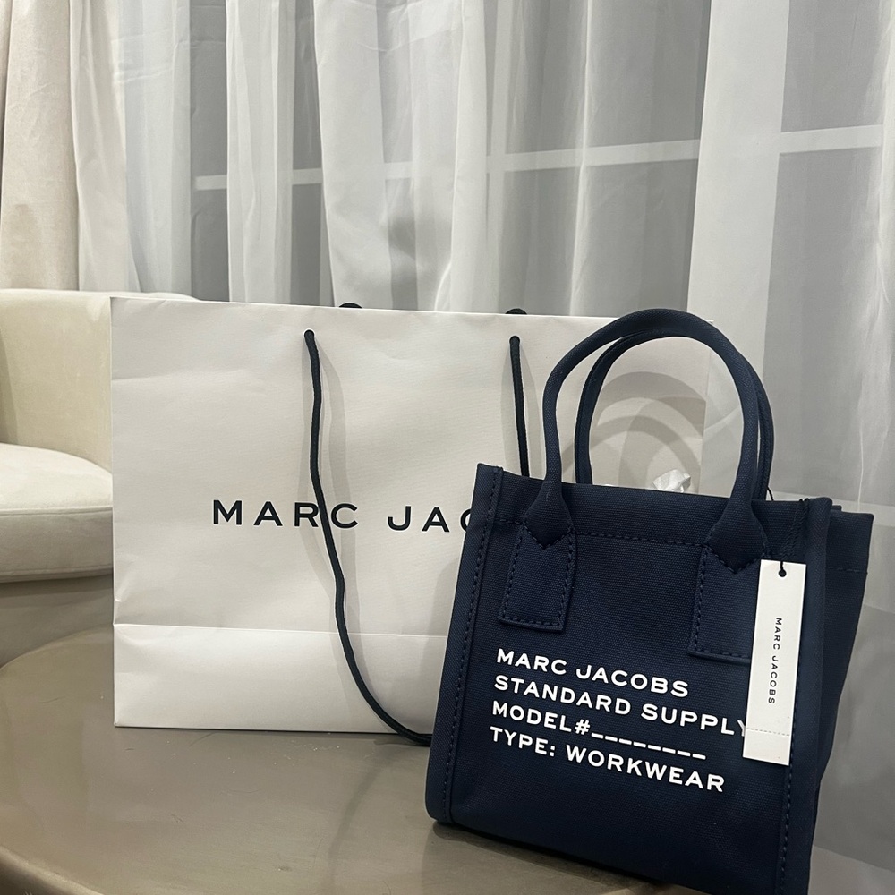 BRAND NEW MARC JACOBS BAG - WITH TAGS! Standard Supply Tote Bag Azure Blue